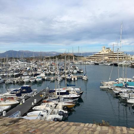 Charmant Studio Vieil Antibes Exterior photo